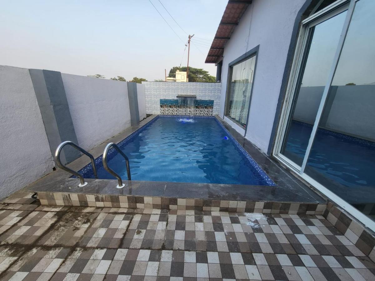 로나발라 Nazrana 2Bhk 빌라 외부 사진